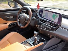 Lexus ES 200 Excellence Edition - фото 15