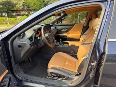 Lexus ES 200 Excellence Edition - фото 8