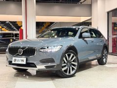 Volvo V90 Cross Country B5 AWD Zhiyuan Edition - фото 1