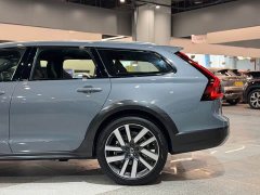 Volvo V90 Cross Country B5 AWD Zhiyuan Edition - фото 8