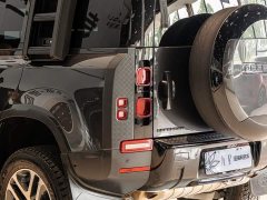 Land Rover Defender 110 3.0T P400 Dark Special Edition - фото 19