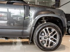 Land Rover Defender 110 3.0T P400 Dark Special Edition - фото 5