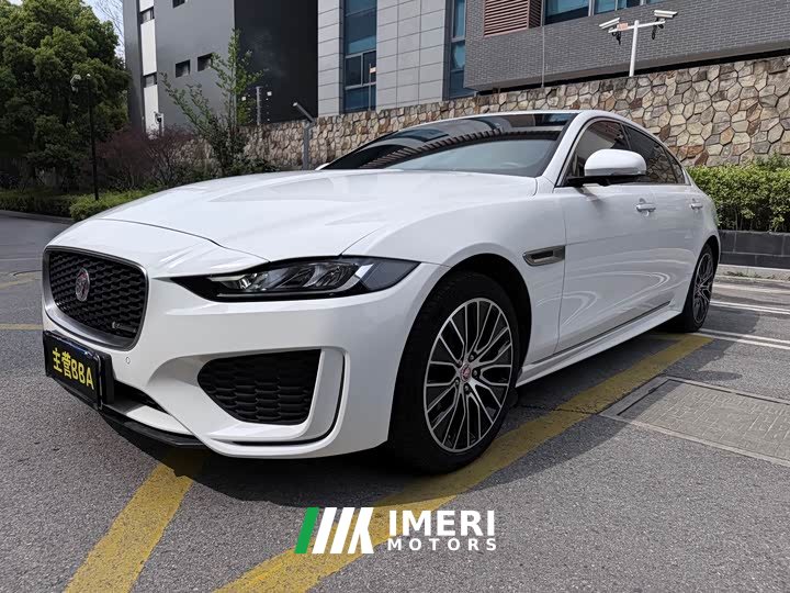 Jaguar XEL 2.0T 200PS R-DYNAMIC Youth Sports Edition - автомобиль из Китая