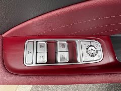 Hongqi H5 2.0T Automatic Xuanying Edition - фото 18