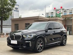 BMW X5 2022 facelift xDrive 40Li M sports package - фото 1