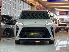 Buick GL8 Lu Zun Smart Edition - фото 2