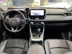 Toyota RAV4 Rongfang 2023 2.0L CVT two-wheel drive 20th anniversary platinum commemorative edition - фото 6