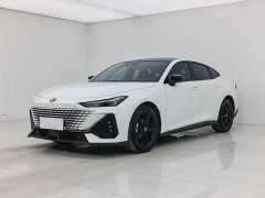 Changan UNI-V 1.5T premium - фото 1