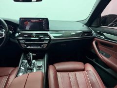 BMW 5 Series 530Li Exclusive M Sports Package - фото 13