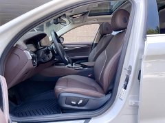 BMW 5 Series 2023 530Li Leading Luxury Package - фото 11