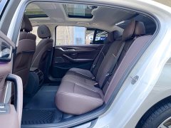 BMW 5 Series 2023 530Li Leading Luxury Package - фото 12
