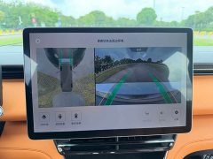 Lynk & Co LEVC L380 2024 140kWh 6-Seater AWD Ultra - фото 18