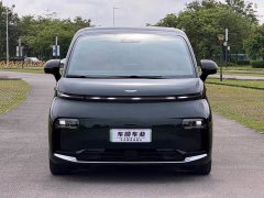 Lynk & Co LEVC L380 2024 140kWh 6-Seater AWD Ultra - фото 2