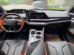 Changan UNI-V 2.0T speed version - фото 8