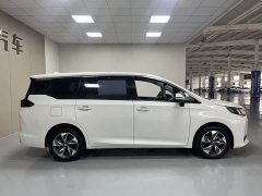 Trumpchi M6 PRO 270T DCT Exclusive Edition - фото 14
