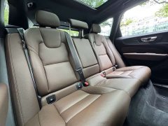Volvo XC60 B5 AWD Inscription Luxury - фото 17