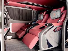 Toyota Hiace 3.5L Automatic - фото 10
