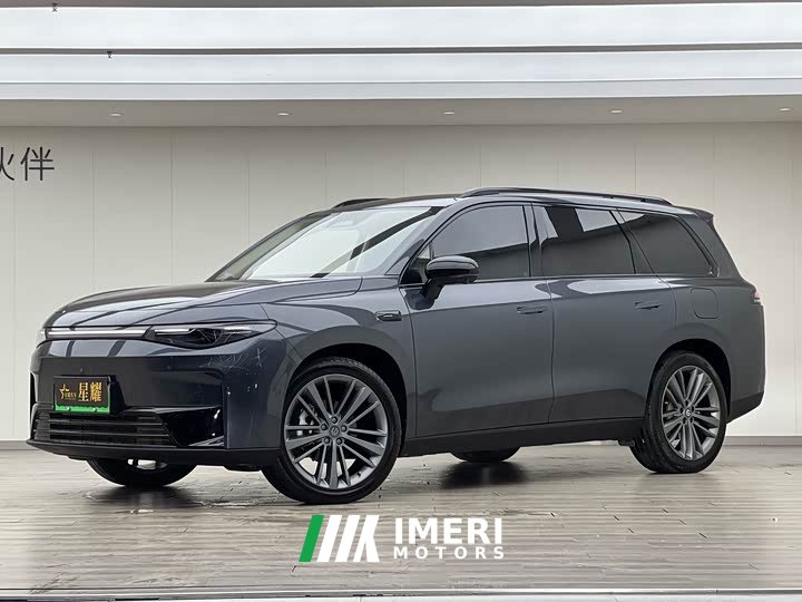 Lynk & Co Leapmoon C16 Extended Range 200 Exclusive Edition - автомобиль из Китая