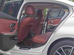 BMW 3 Series 320Li M Sport Package - фото 11