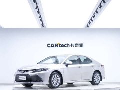 Toyota Camry 2023 2.0G Deluxe Edition - фото 1
