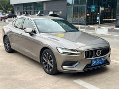 Volvo S60 T4 Momentum Luxury Edition - фото 4