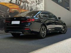 BMW 5 Series New Energy 535Le Luxury Package - фото 2