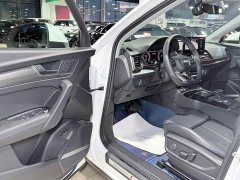 Audi Q5L 45 TFSI Luxury Dynamic - фото 3