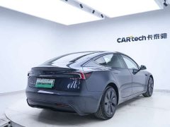 Tesla Model 3 2023 rear-wheel drive version - фото 12