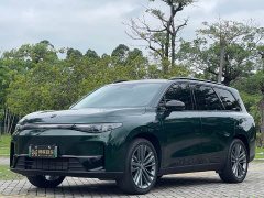 Lynk & Co Leapmoon C16 Extended Range 200 Exclusive Edition - фото 1