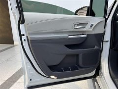 Toyota Grevia 2023 2.5L Hybrid Premium PLUS Edition - фото 13