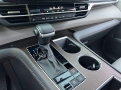 Toyota Grevia 2023 2.5L Hybrid Premium PLUS Edition - фото 17