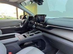 Toyota Grevia 2023 2.5L Hybrid Premium PLUS Edition - фото 19