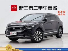 Volkswagen Touareg PHEV eHybrid - фото 1