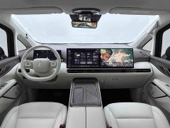 Lynk & Co Weipai Alpine 4WD Alpine 8 - фото 15