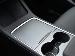 Tesla Model Y long-range all-wheel drive version - фото 13
