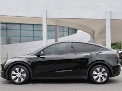 Tesla Model Y long-range all-wheel drive version - фото 2
