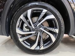 Geely Xingyue L 2.0TD high-power automatic four-wheel drive flagship - фото 8