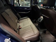 BMW X3 facelift xDrive25i M sports package - фото 17