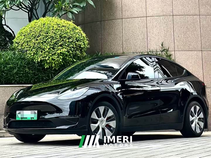 Tesla Model Y 2022 facelift, long-range all-wheel drive version - автомобиль из Китая