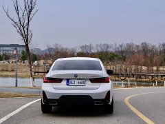 BMW 3 Series 325Li M Sports Package - фото 4