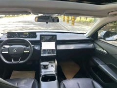 Lynk & Co Eado 1.5T GDI automatic premium - фото 9
