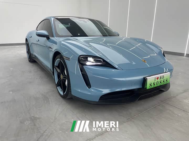 Porsche Taycan 2020 Taycan - автомобиль из Китая