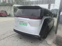 Denza D9 DM-i 980 four-wheel drive flagship - фото 9