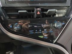 Toyota Camry 2.0GVP Leading Edition - фото 14