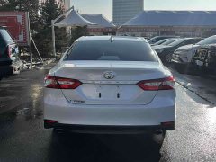 Toyota Camry 2.0GVP Leading Edition - фото 8