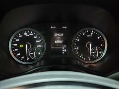 Mercedes-Benz Vito 2021 2.0T Business Edition 7 seats - фото 11