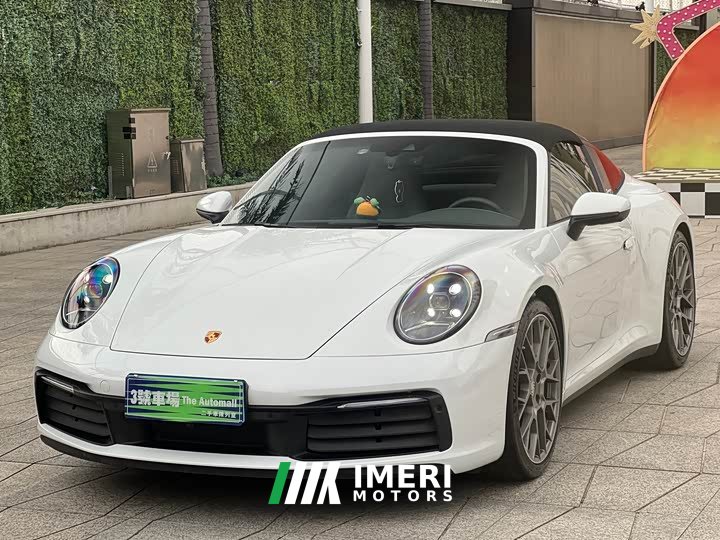Porsche 911 2022 Targa 4 3.0T - автомобиль из Китая