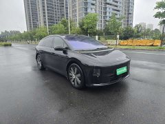Li Auto Ideal i6 four-wheel drive standard version - фото 3