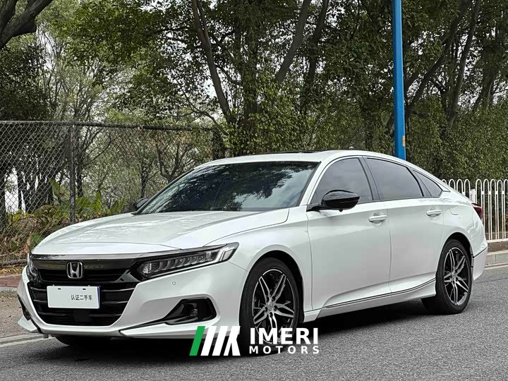 Honda Accord 260TURBO Magic Night Premium Edition - автомобиль из Китая