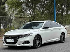 Honda Accord 260TURBO Magic Night Premium Edition - фото 1